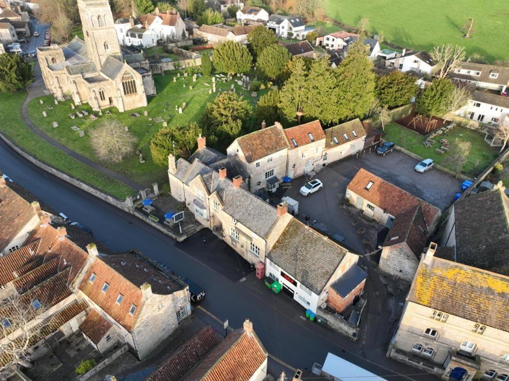 The George Inn Wedmore Eksteriør billede